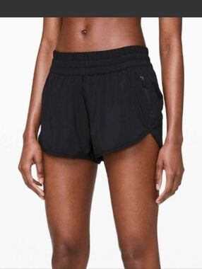 Lululemon Size 6 Tracker Short V Black Zipped Pocket Elastic Waist Activewear 4"
